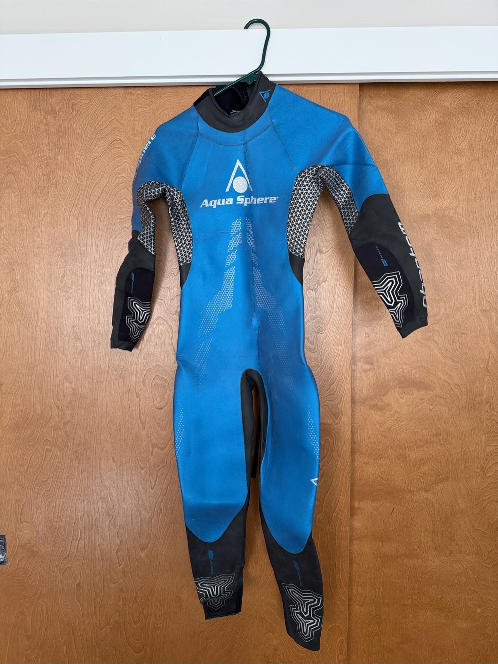 Aqua Sphere AquaSkin Women's Blue/Black Triathlon Wetsuit, L